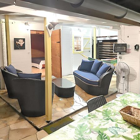 Chalet Confortable Au Vauclin Avec Piscine Privee Ле-Воклен Экстерьер фото
