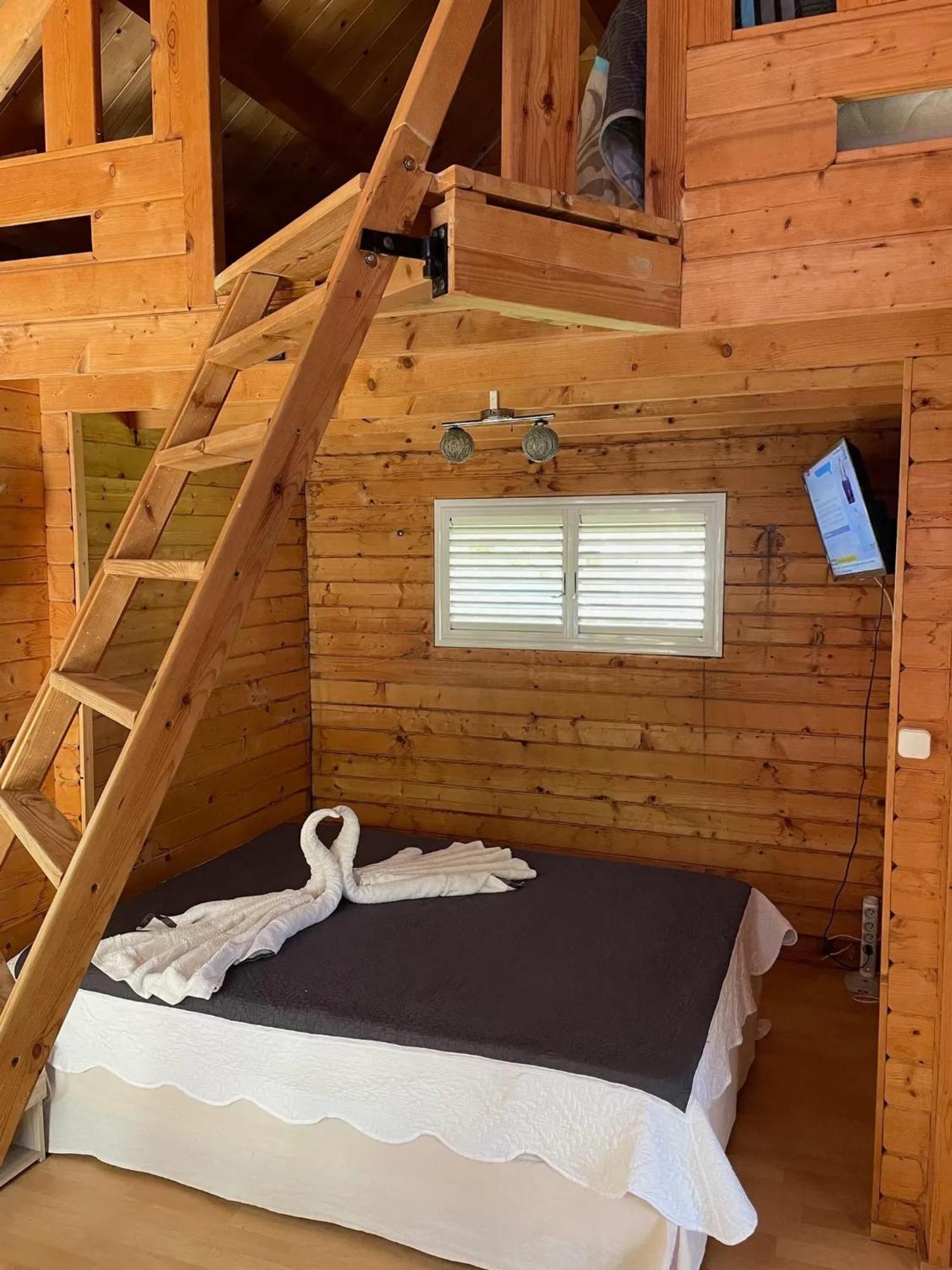 Chalet Confortable Au Vauclin Avec Piscine Privee Ле-Воклен Экстерьер фото